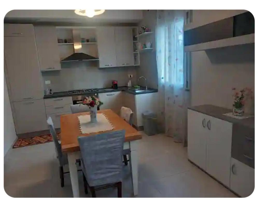 La Casa Di Tina Apartment Altopascio Luaran gambar